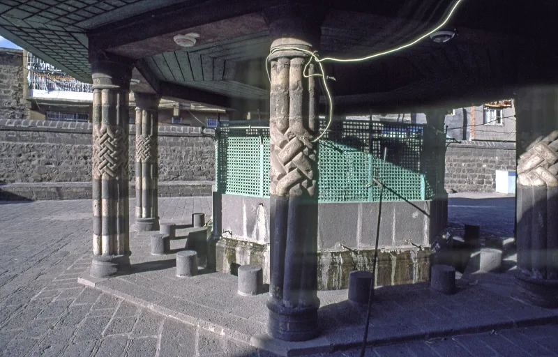 De Behram-pashi-moskee in Diyarbakır – een meesterwerk van Sinan uit de 16e eeuw