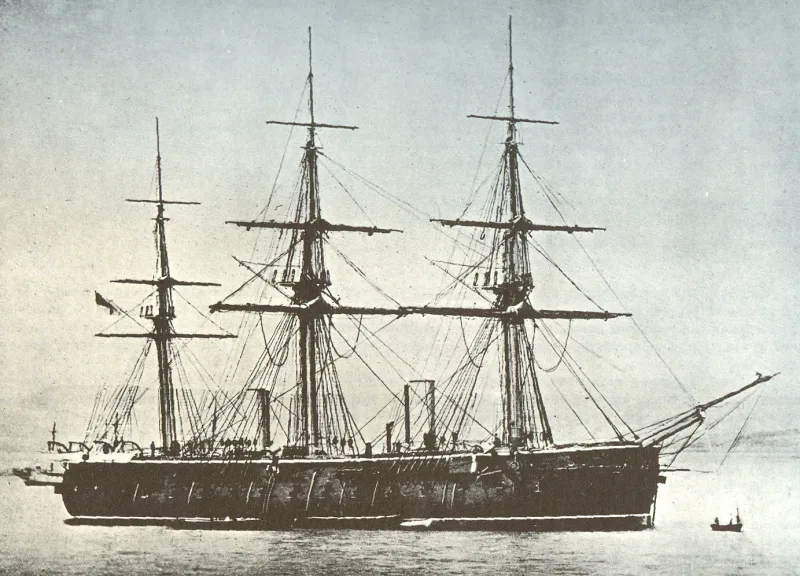 戦艦「オーシャン」（HMS Ocean）：1915年、ダーダネルス海峡での沈没