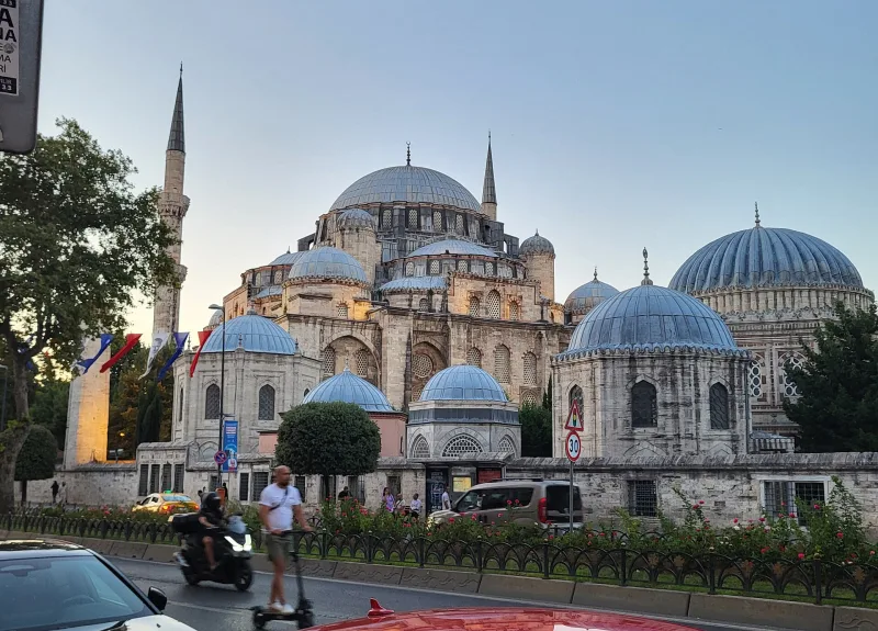 La mezquita Nasrullah (Nasrullah Camii) en Kastamonu: guía turística