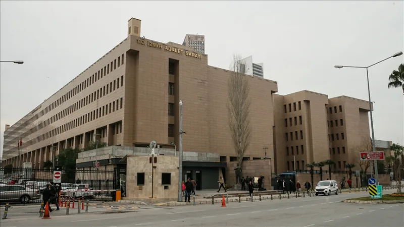 이즈미르에서 '공조' 수사로 체포된 용의자 22명, 법정에 회부됨