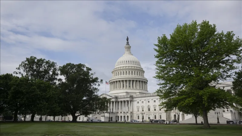 在美国，在伊朗局势紧张的阴影下，华盛顿的无人机警报事件正在接受调查