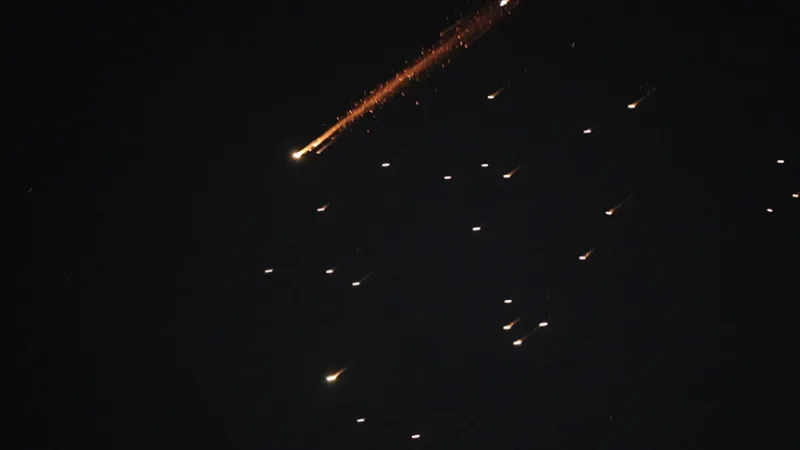 针对特朗普“若不开放霍尔木兹海峡，我们将打击伊朗能源设施”的威胁，德黑兰作出回应